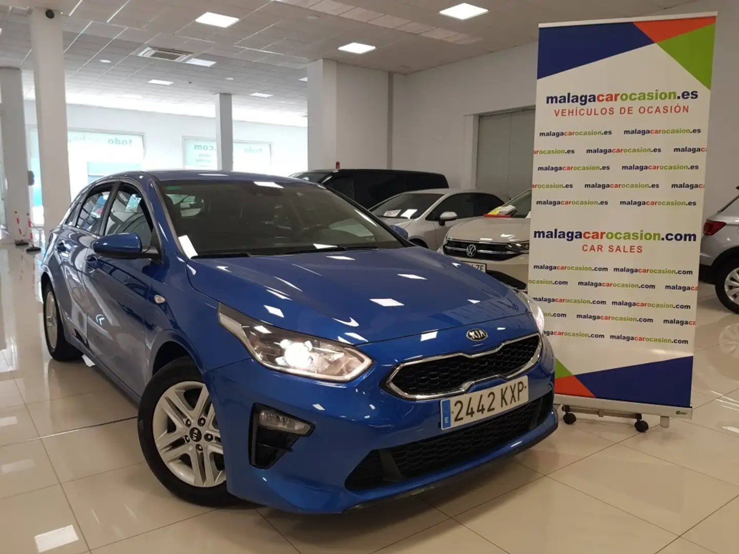 Kia Ceed / cee'd 1.4 T-GDi Eco-Dynamics DCT Business Azul - 1