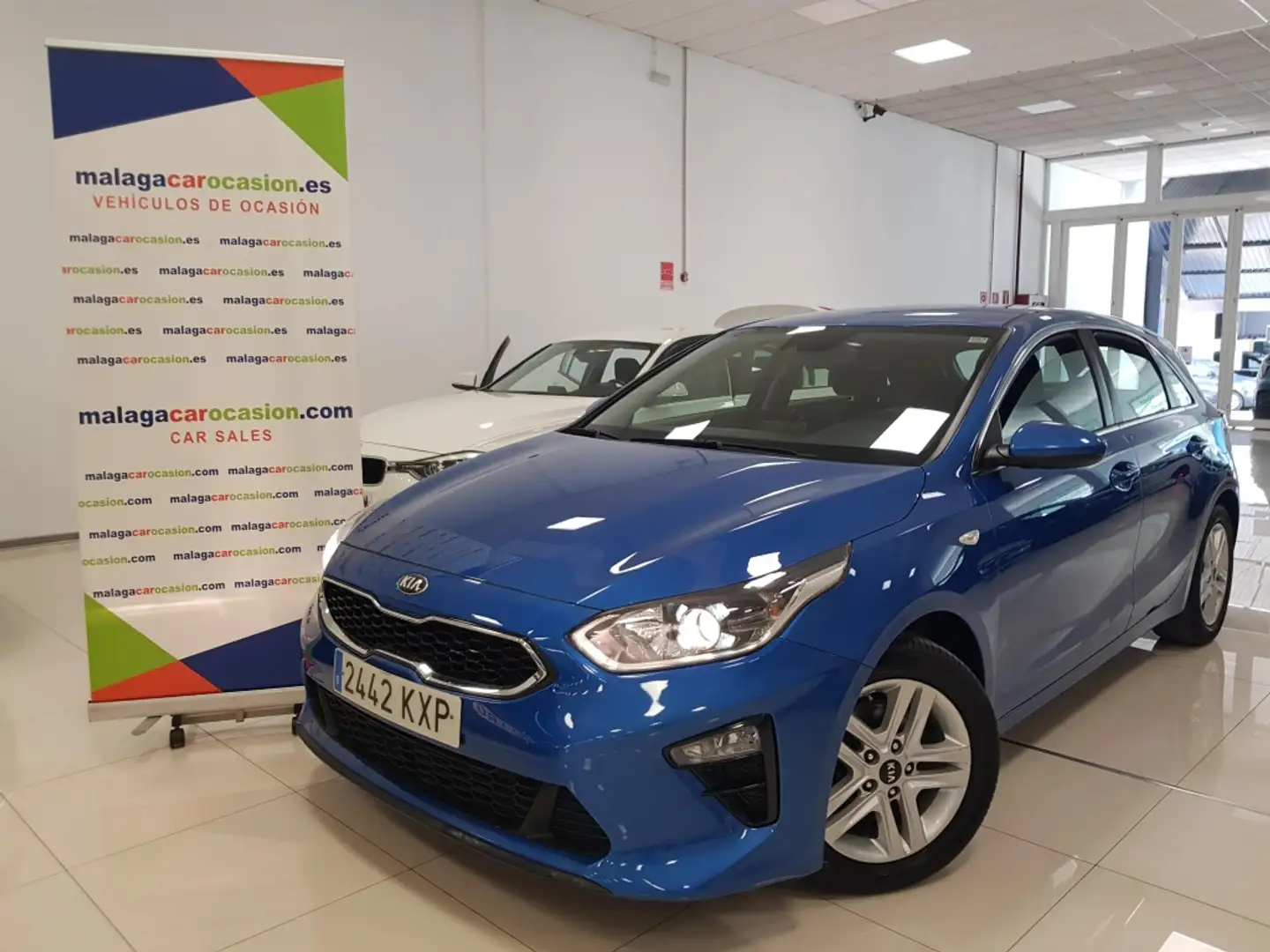 Kia Ceed / cee'd 1.4 T-GDi Eco-Dynamics DCT Business Azul - 2