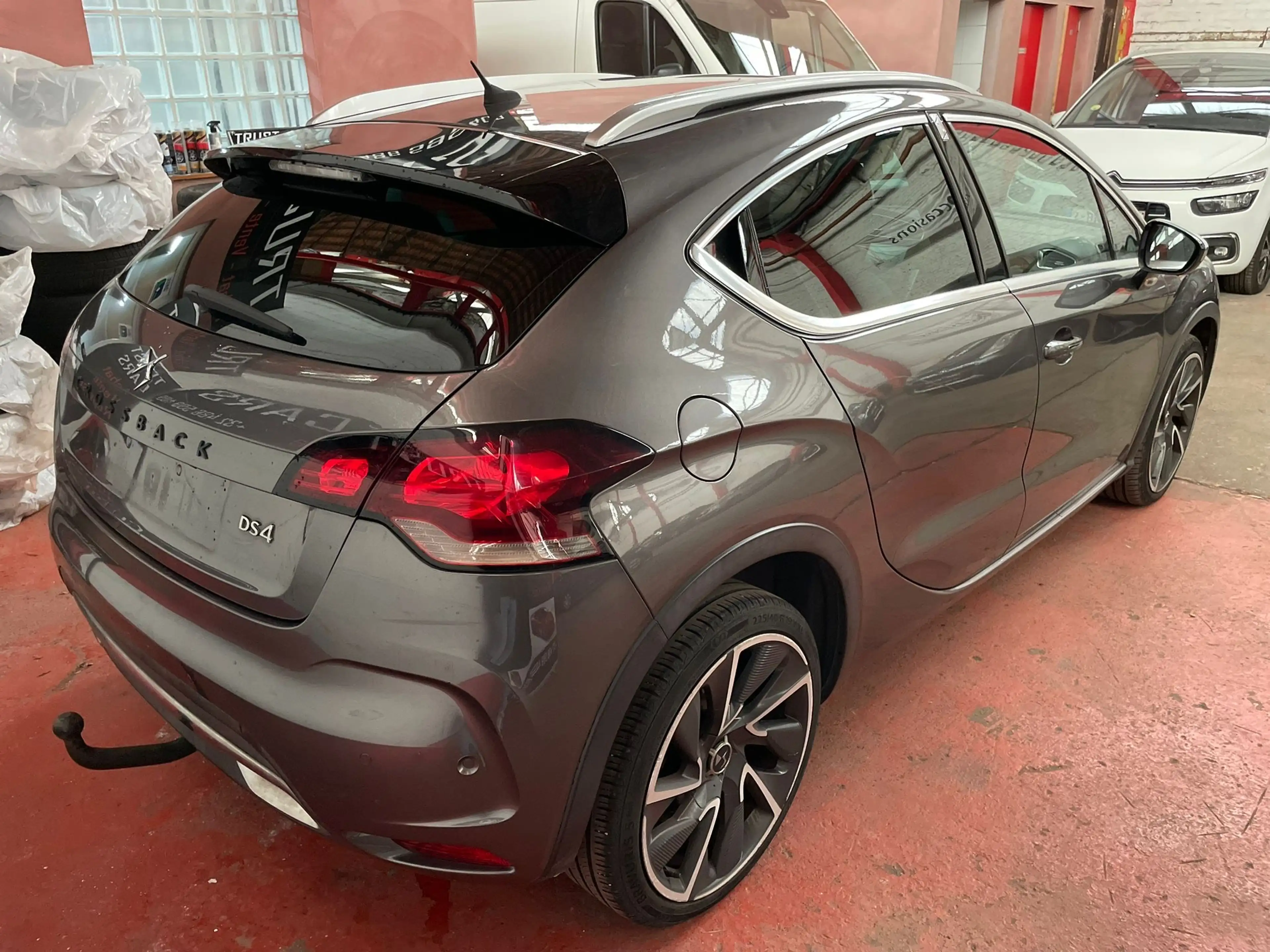 DS Automobiles DS 4 Crossback DS 4 Crossback 2.0 BlueHDi So Chic S — photo 5