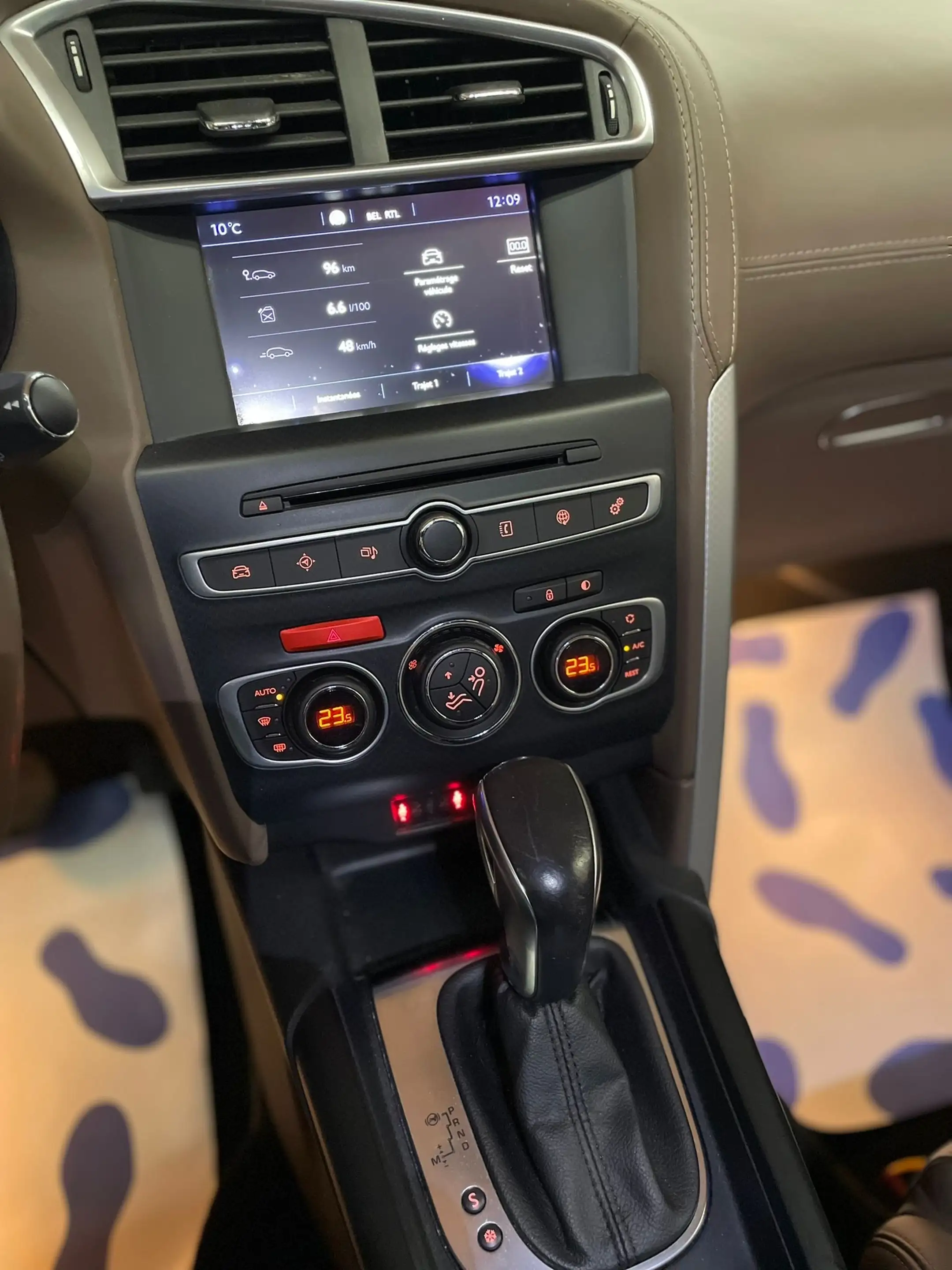 DS Automobiles DS 4 Crossback DS 4 Crossback 2.0 BlueHDi So Chic S — photo 8