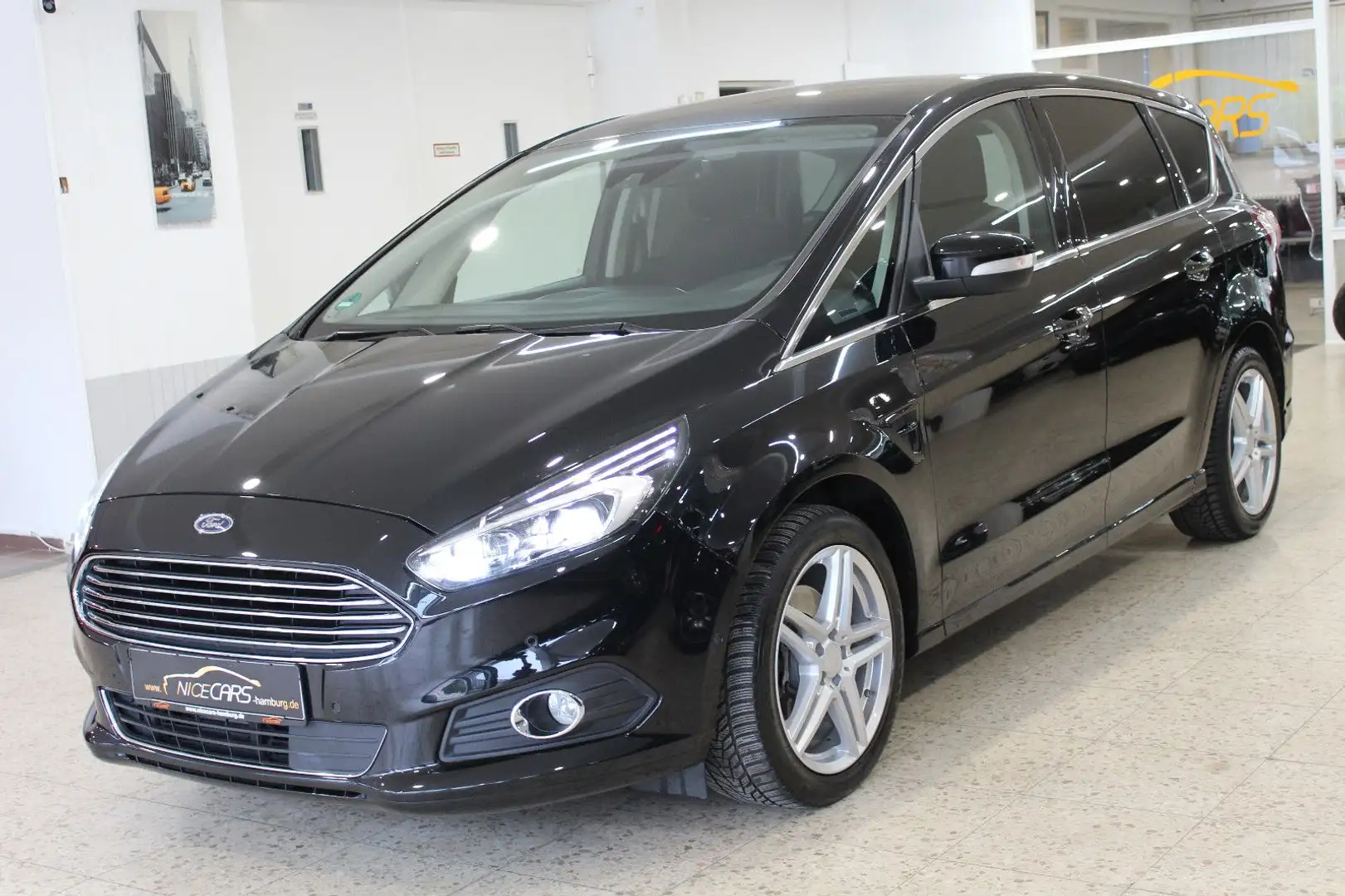 Ford S-Max 2,0TDCI"Titanium"7 Sitze"Panorama"ACC"LED" Negro - 2