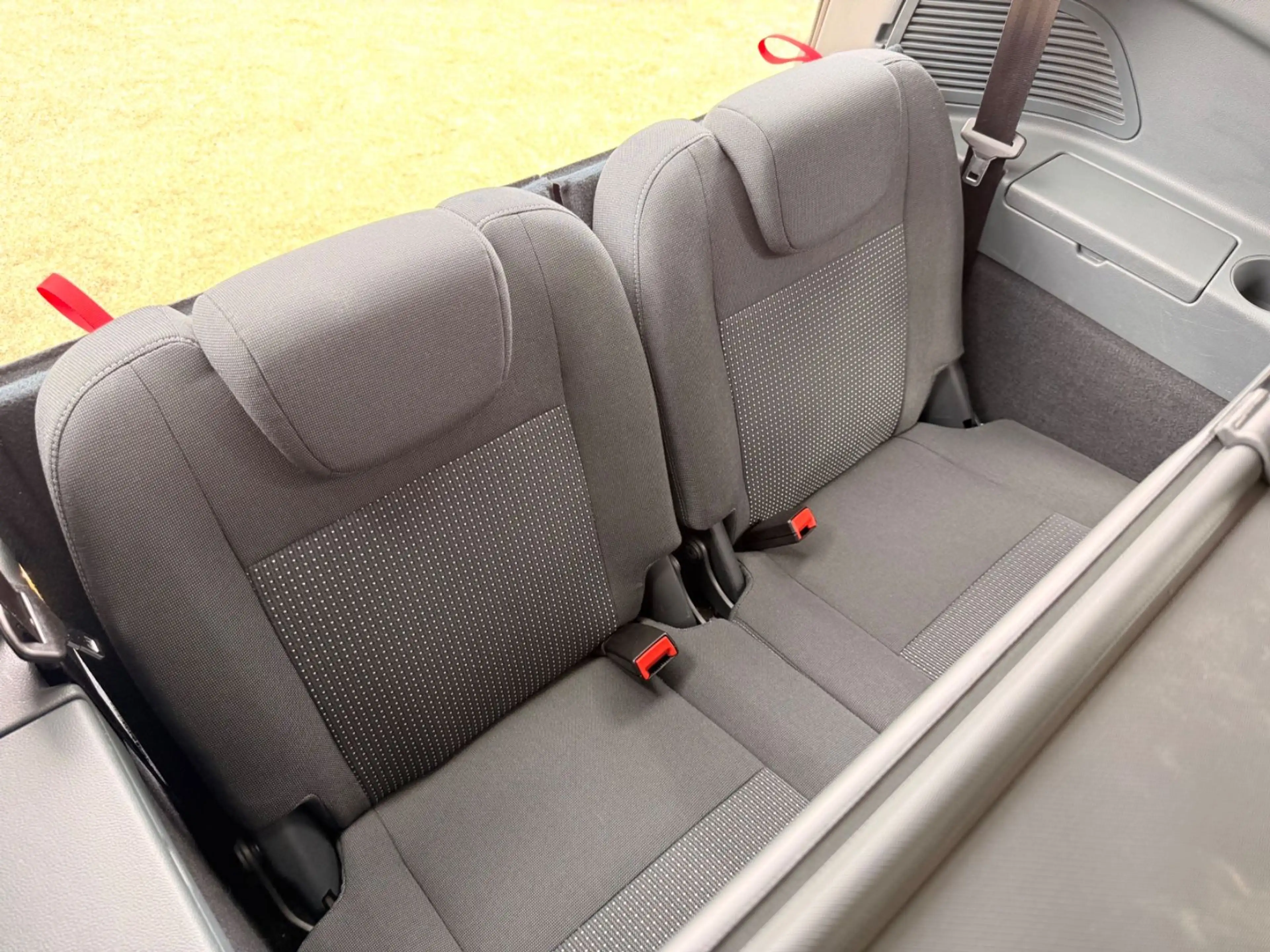 Ford Grand C-Max Grand C-MAX ,7 Sitze — photo 16