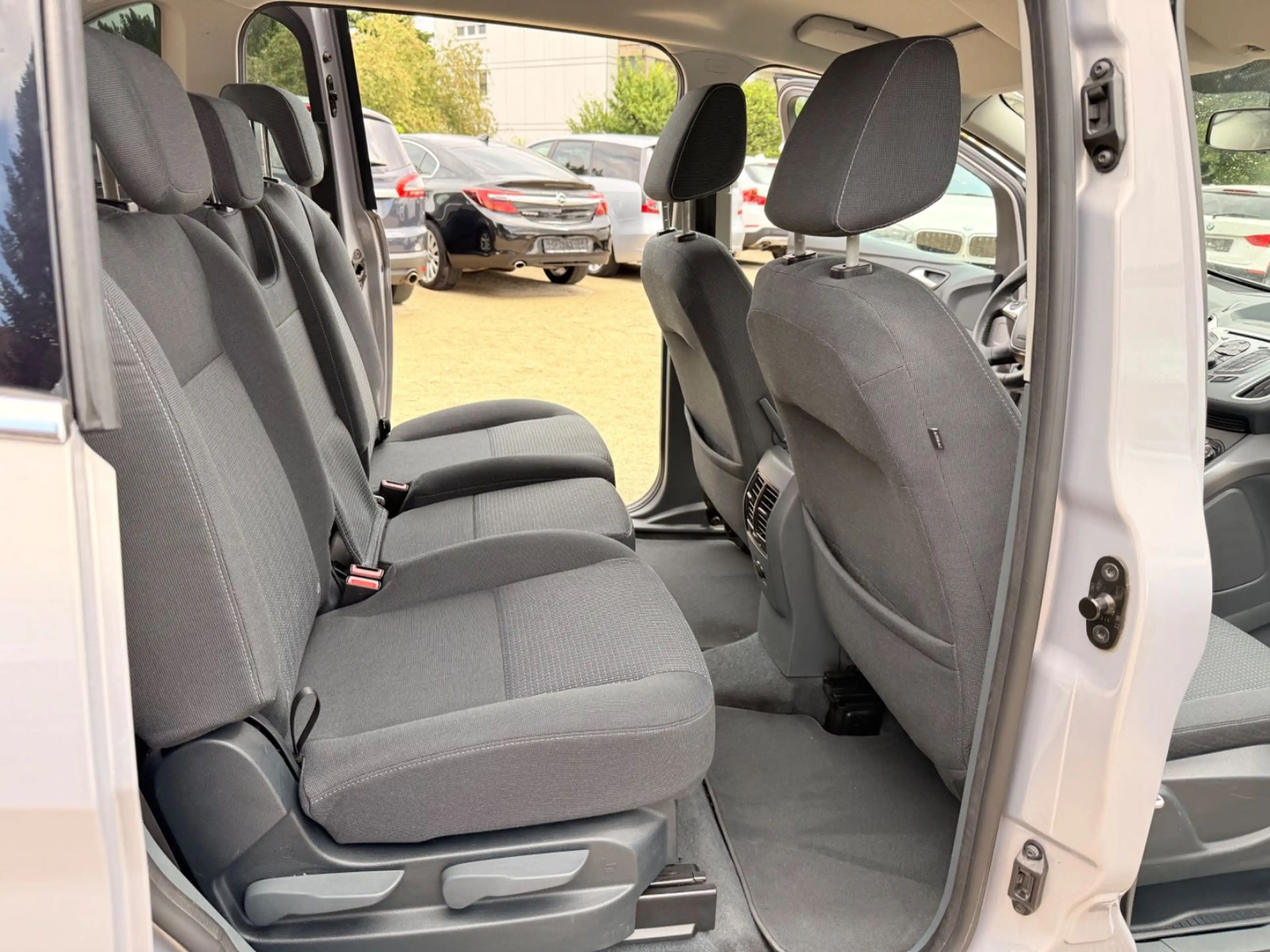 Ford Grand C-Max Grand C-MAX ,7 Sitze — photo 21
