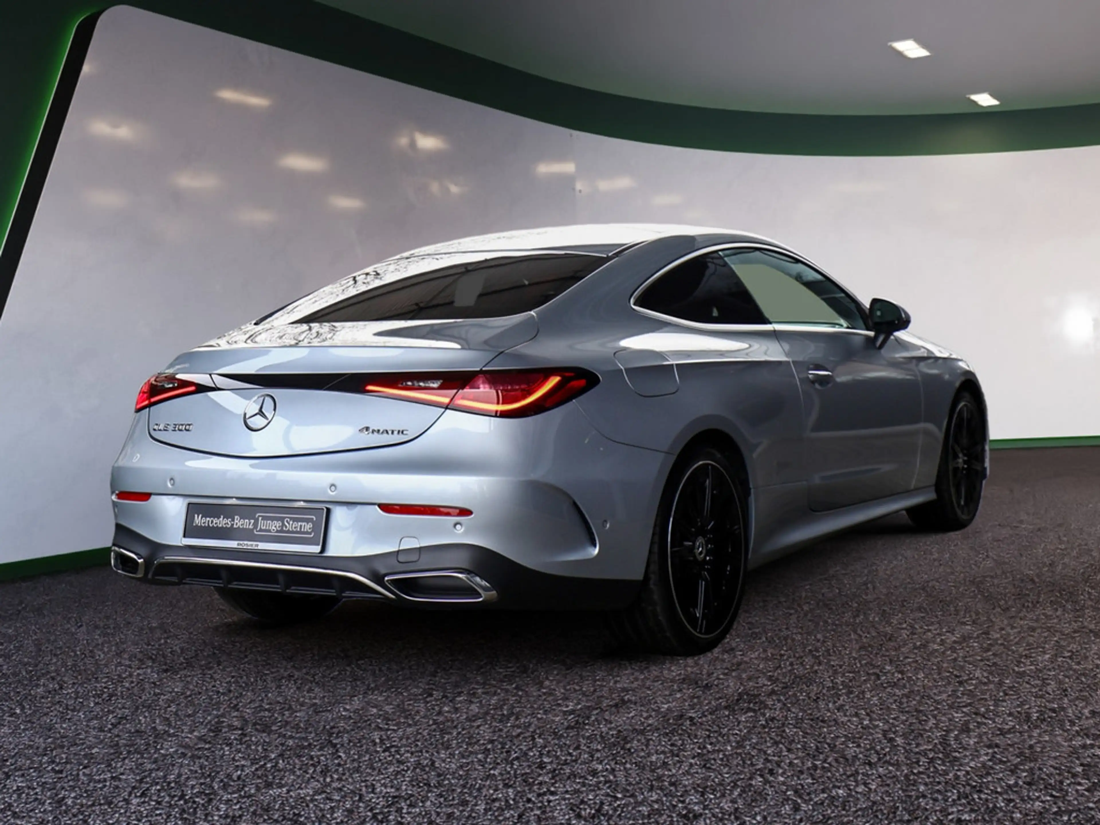 Mercedes-Benz CLE 300 4M Coupé AMG Sport Premium+ Distr. LE — photo 5