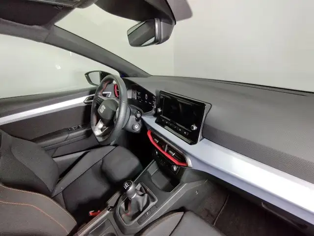 Seat Ibiza view 13