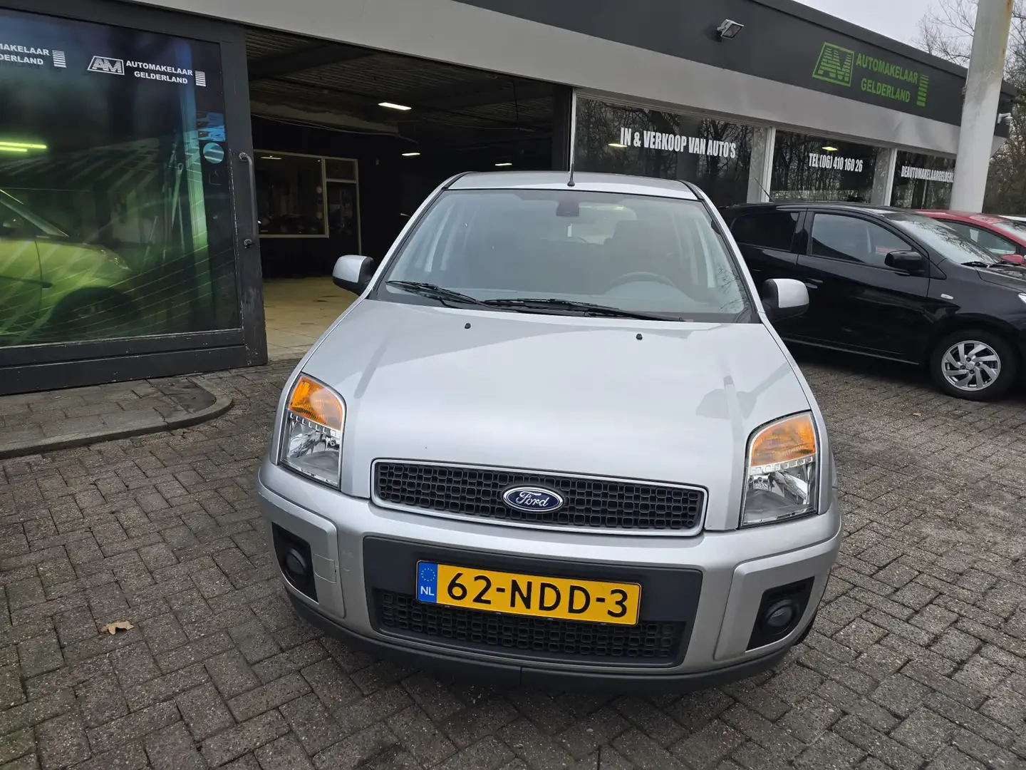 Ford Fusion 1.6-16V Futura | AUTOMAAT | 1E EIGENAAR | 12MND GA Grijs - 2