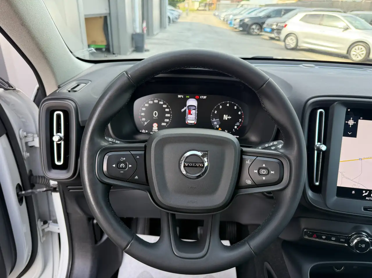 Volvo XC40 1.5 T2 129PK NAVIGATIE FULL LED BLUETOOTH DAB PDC CARPASS, миниатюра 17