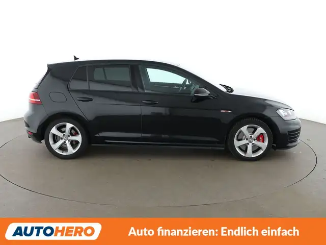 Volkswagen Golf view 7