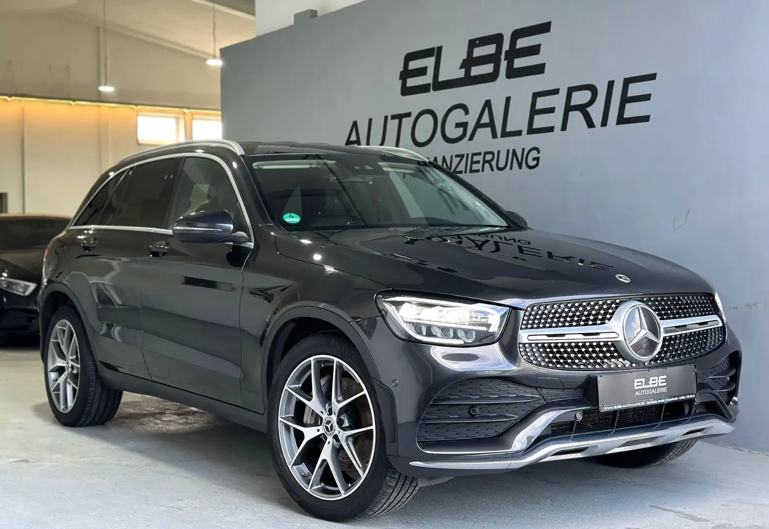 MERCEDES-BENZ Glc