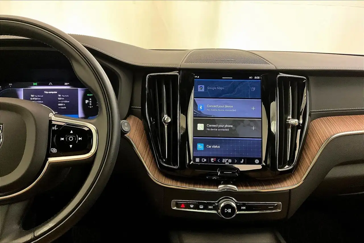 Volvo XC60 снимка Volvo XC60