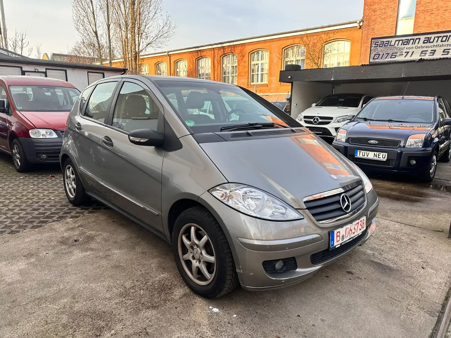 Mercedes-Benz A 150 A A 150*HU09/2026* Grau - 1