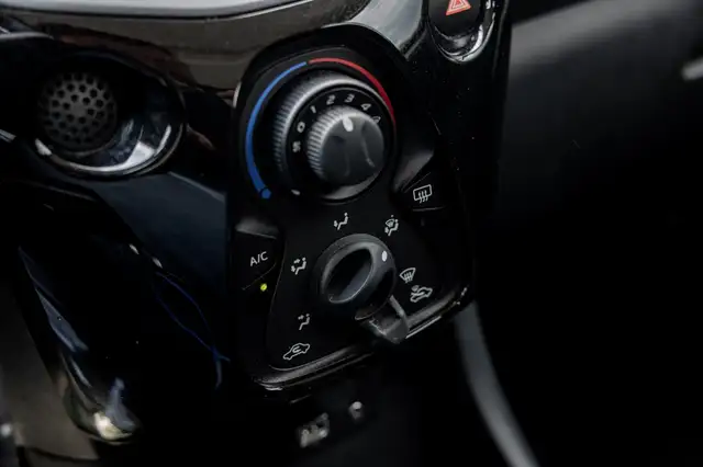 Citroen C1 view 26