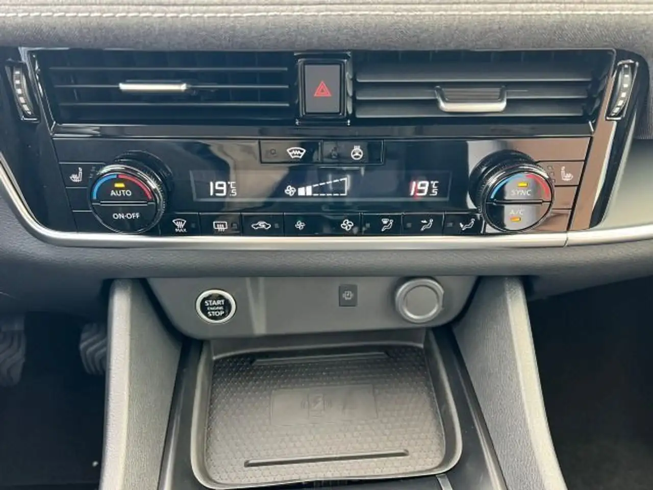 Nissan Qashqai 1.3 DIG-T Acenta Connect*Winterpack*ALU 21