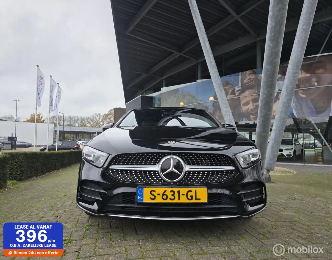 Mercedes-Benz A 250 e Premium Zwart - 1