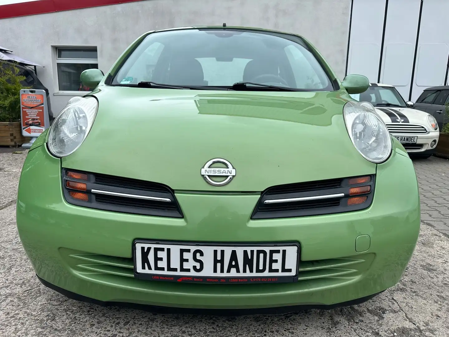 Nissan Micra City Verde - 1