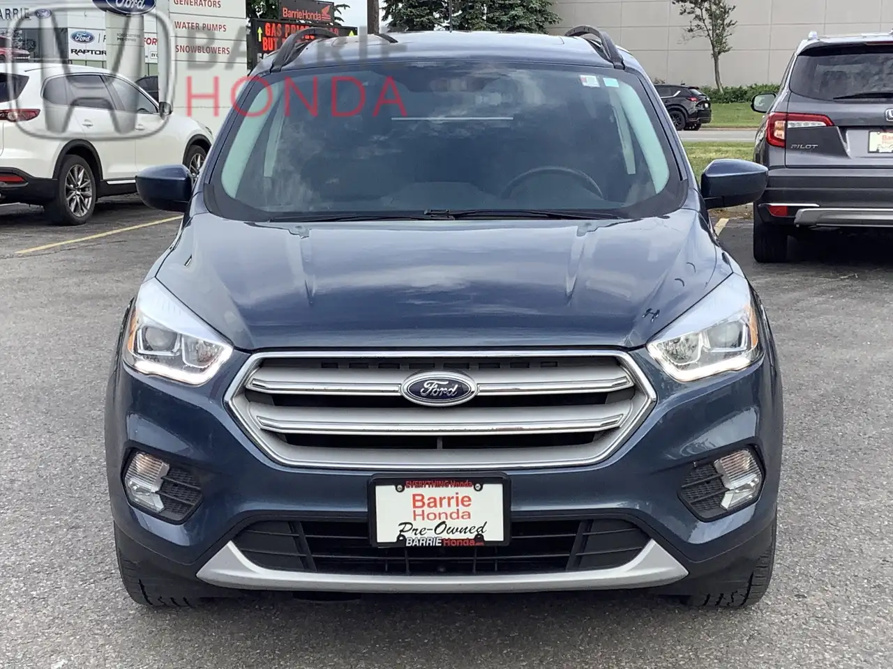 Ford Escape снимка Ford Escape