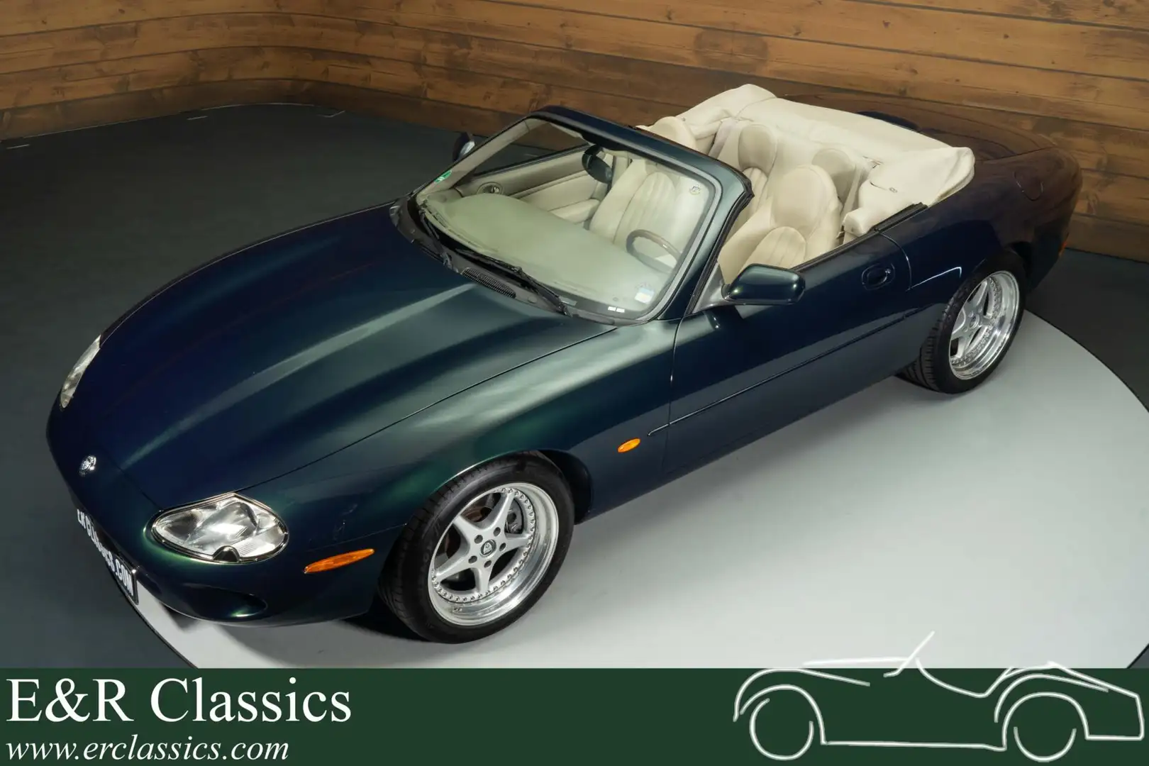 Jaguar XK8 Cabriolet | 1998 Grün - 1