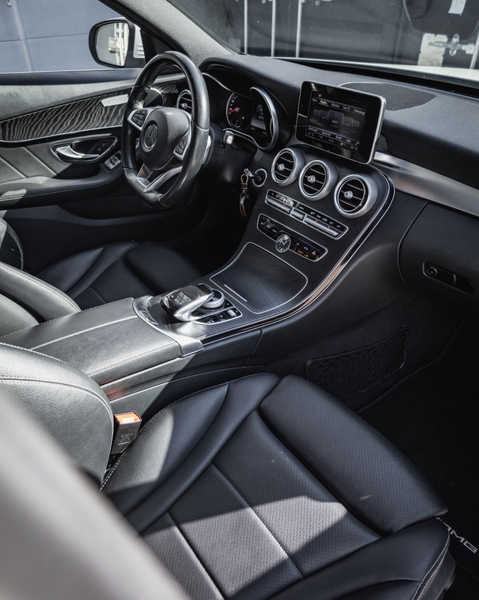 Mercedes-Benz C 250 Limousine BlueTec /  4Matic / AMG-Line — photo 12