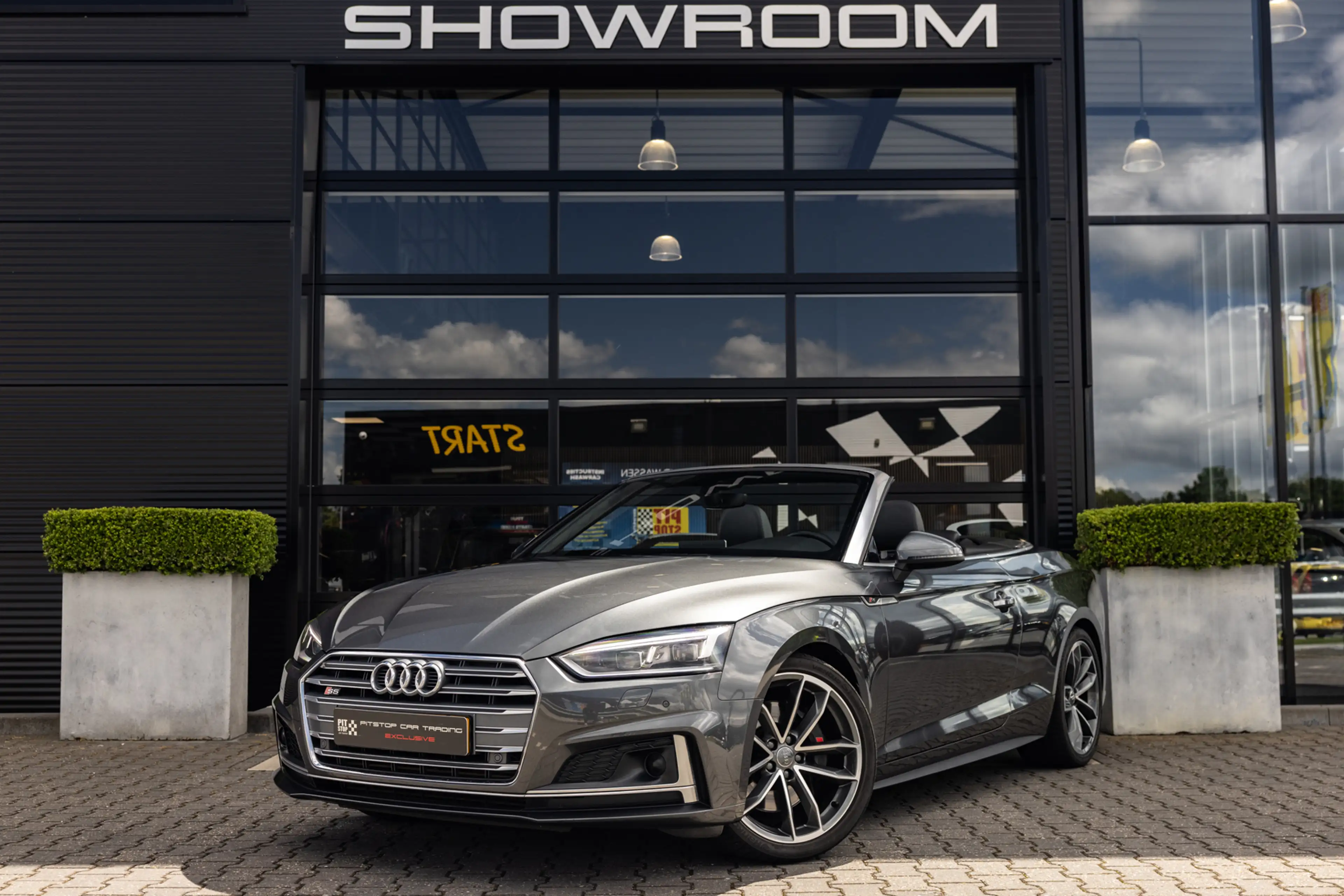 Audi S5 Cabriolet 3.0 TFSI S5 quattro Pro Line Plus, RS-st — photo 2