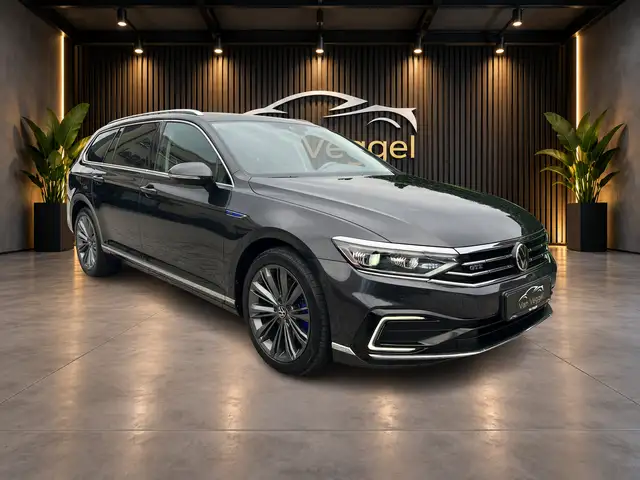 Volkswagen Passat Variant 1.4 TSI PHEV GTE SOH 93%, pano, leer, 360 camera,