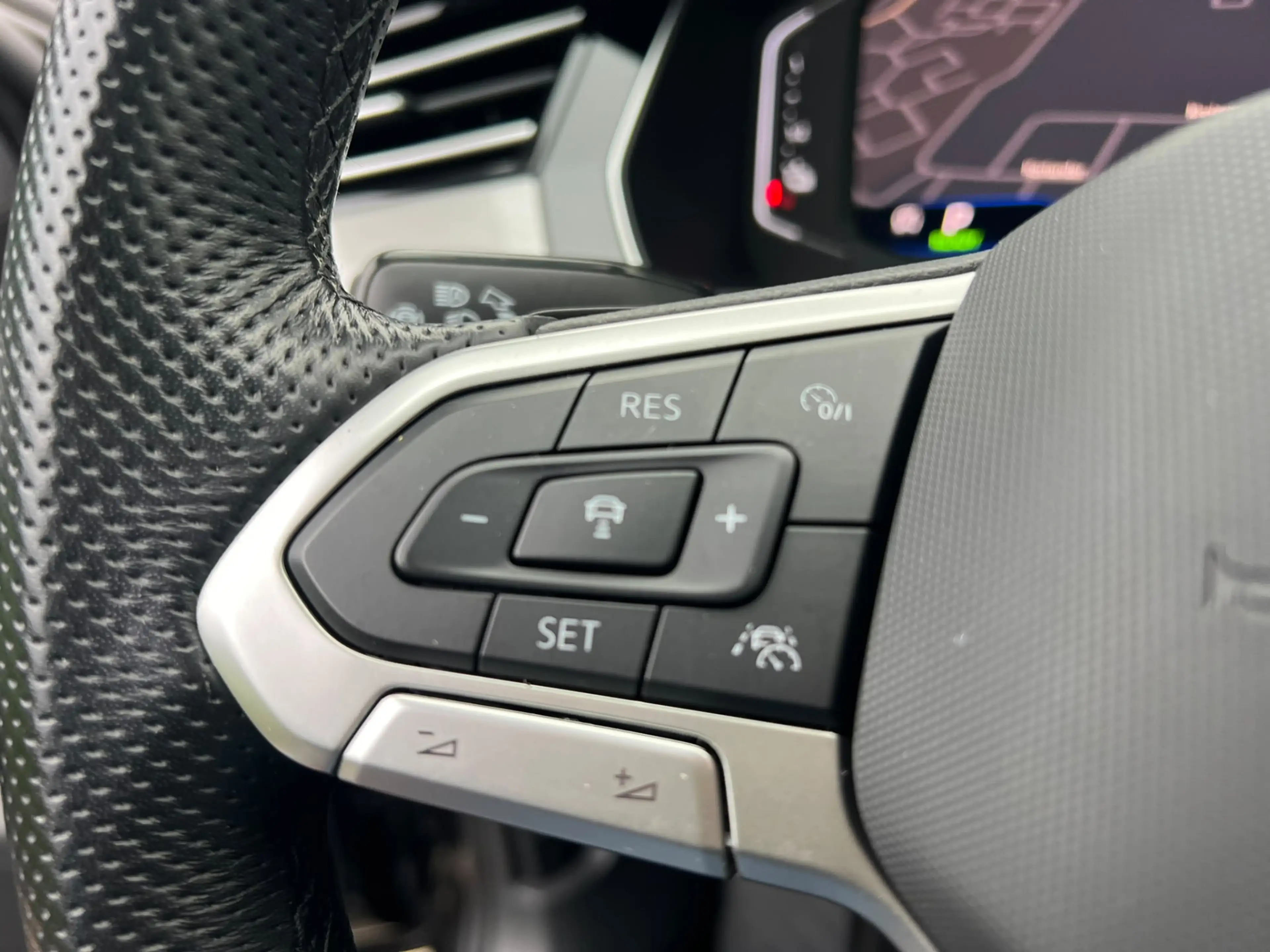 Volkswagen Passat Variant 1.4 TSI PHEV GTE pano, leer, camera, trekhaak, vir — photo 17
