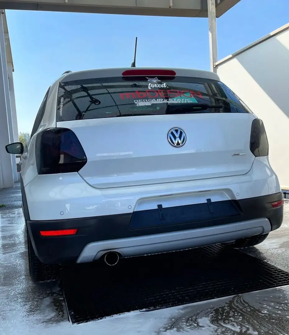 Volkswagen Polo V CrossPolo *Urban White*erst 74000km*NAVI* Weiß - 2