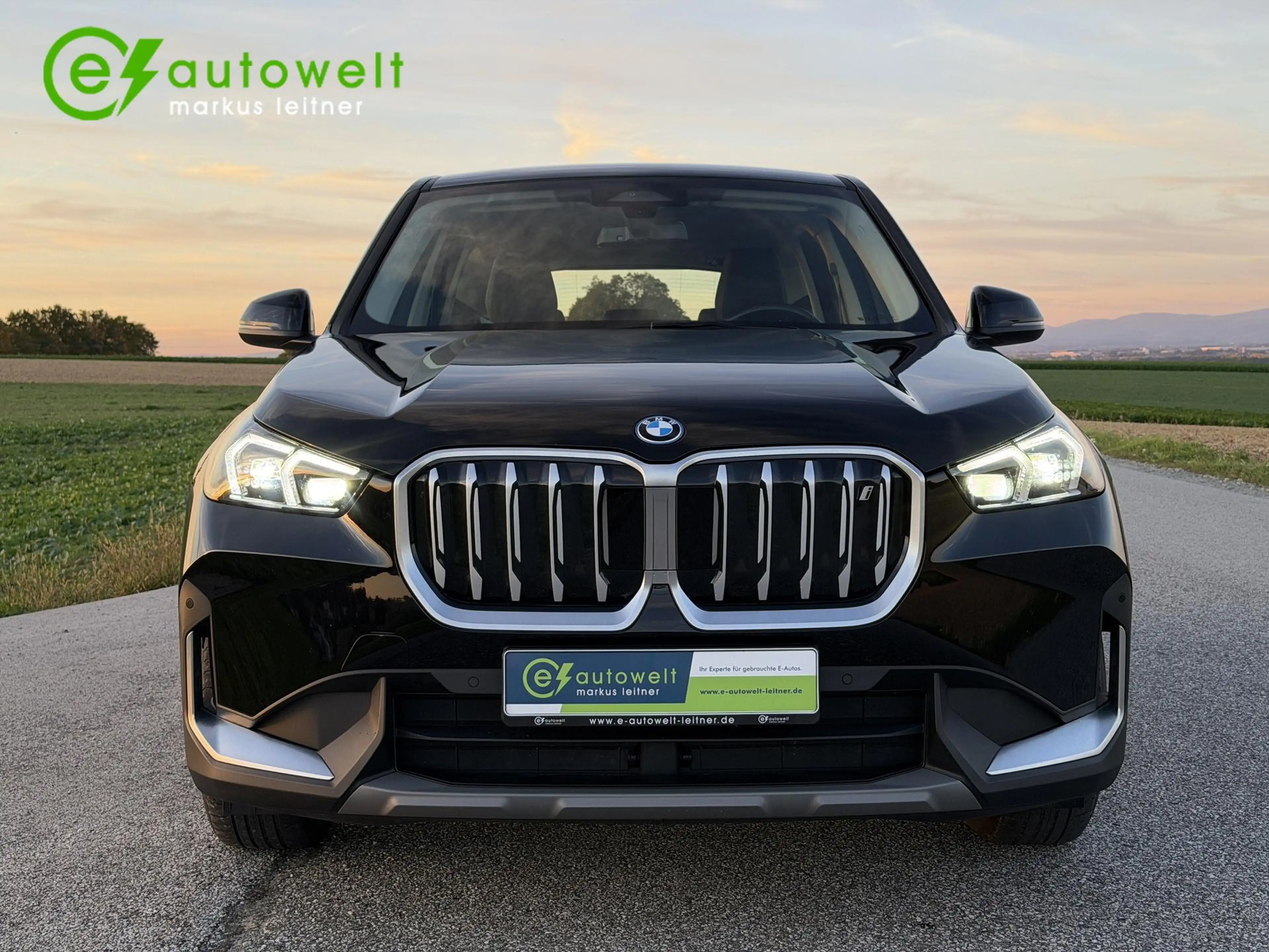 BMW iX1 xDrive30 64,8kWh adapt. LED Komfortzugang RFK — photo 9