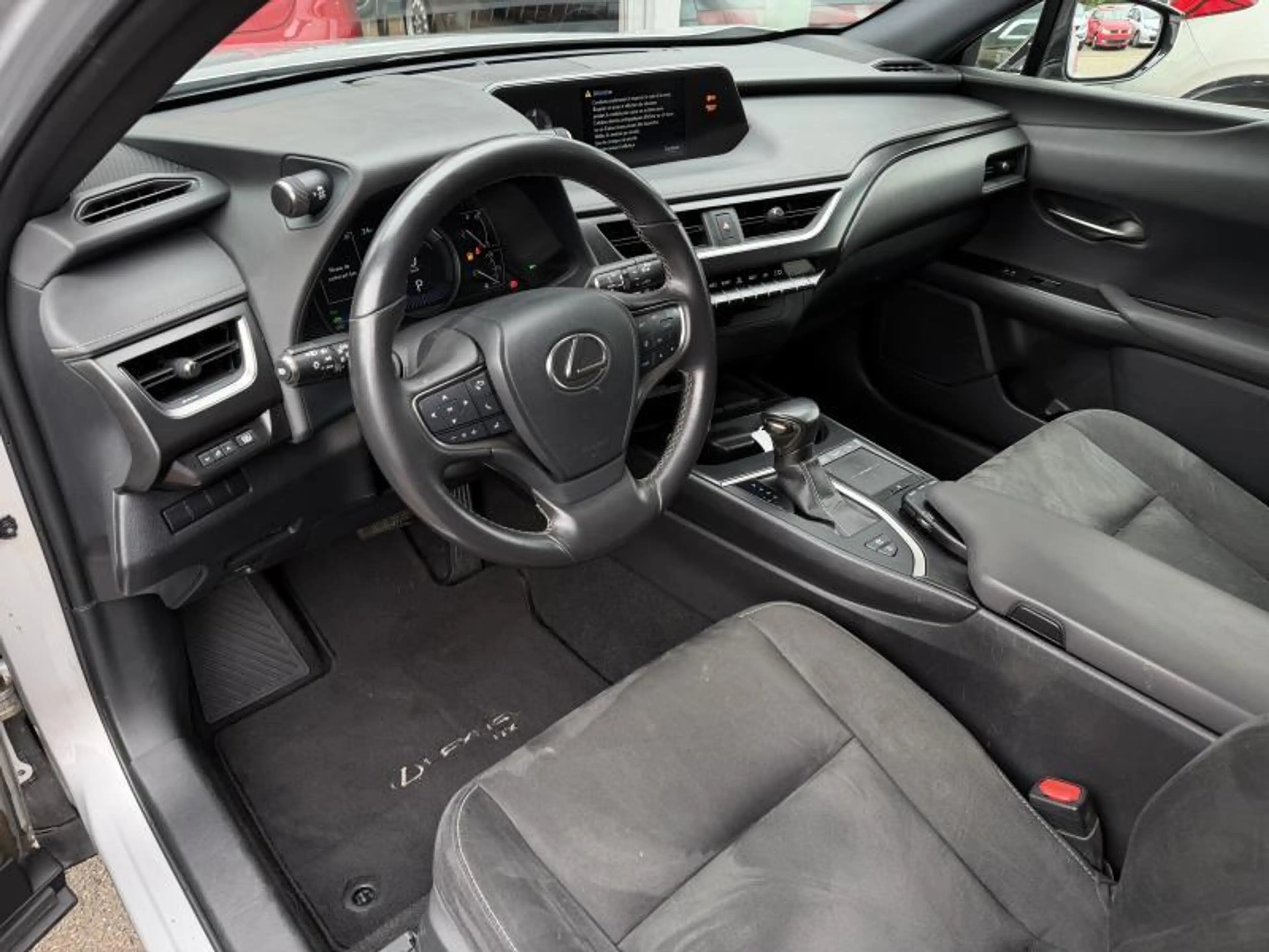 Lexus UX 250h 250h AWD Executive — photo 7