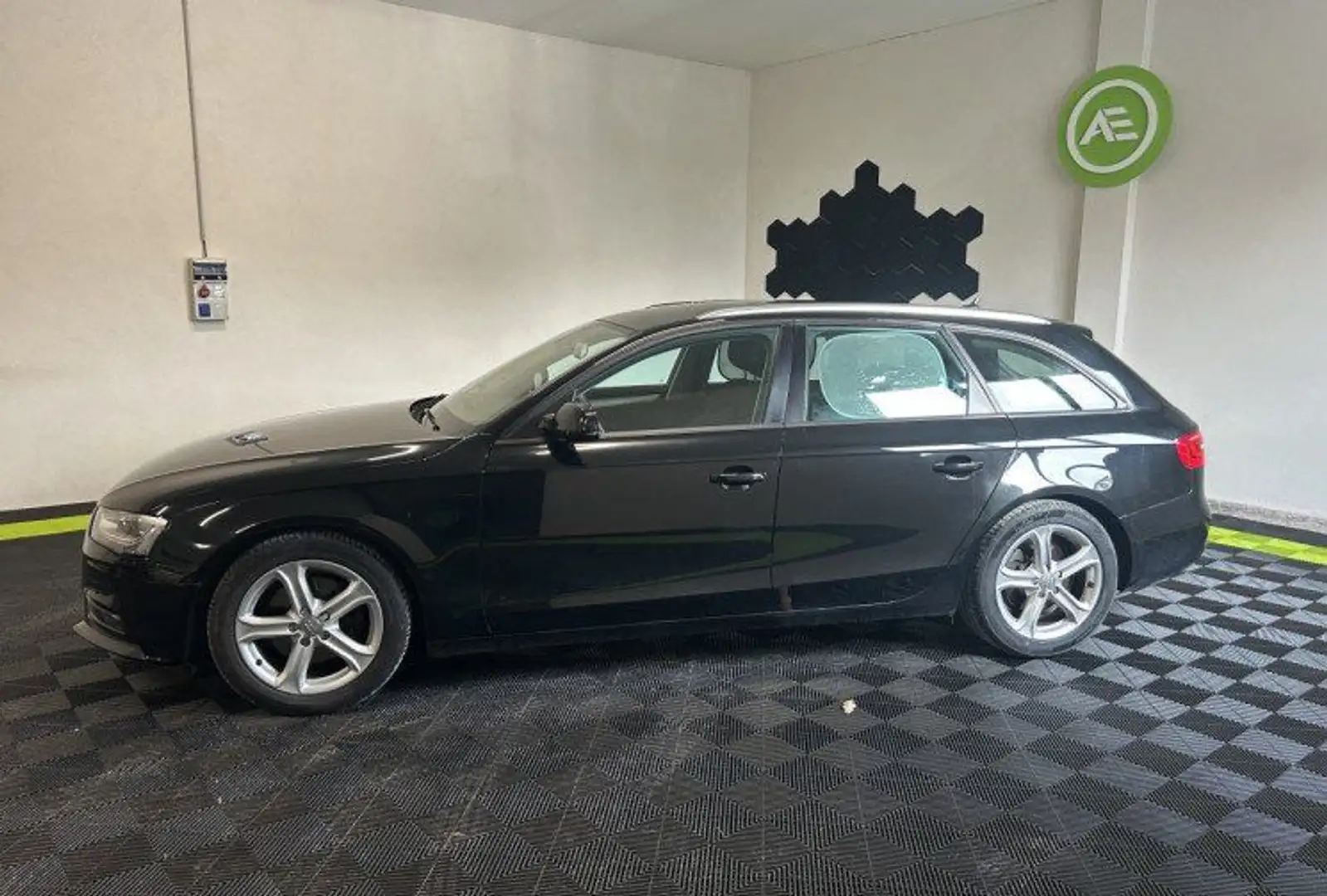 Audi A4 Avant 2.0 TDI DPF Ambition Luxe Schwarz - 2