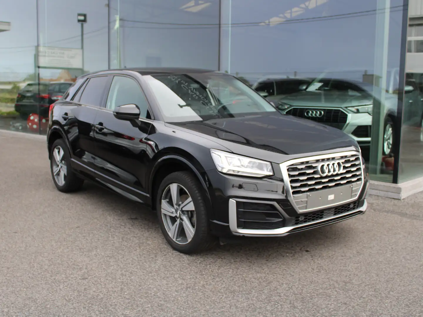 Audi Q2 1.0 30TFSI-S LINE-SPORT EDITION-AC-LEDER-6VIT-TEL Zwart - 1