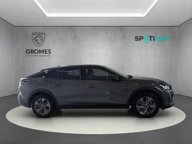 Peugeot 408 view 2