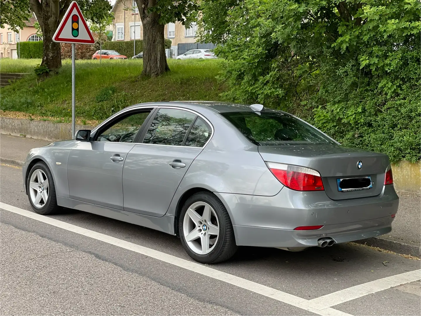 BMW 525 525d Pack Luxe - 1