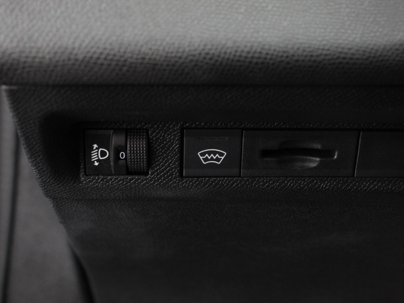 Peugeot 408 1.2 PureTech Allure Pack 130 Autmaat Comfort Pakke — photo 14