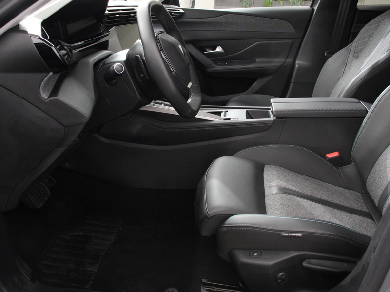 Peugeot 408 1.2 PureTech Allure Pack 130 Autmaat Comfort Pakke — photo 9