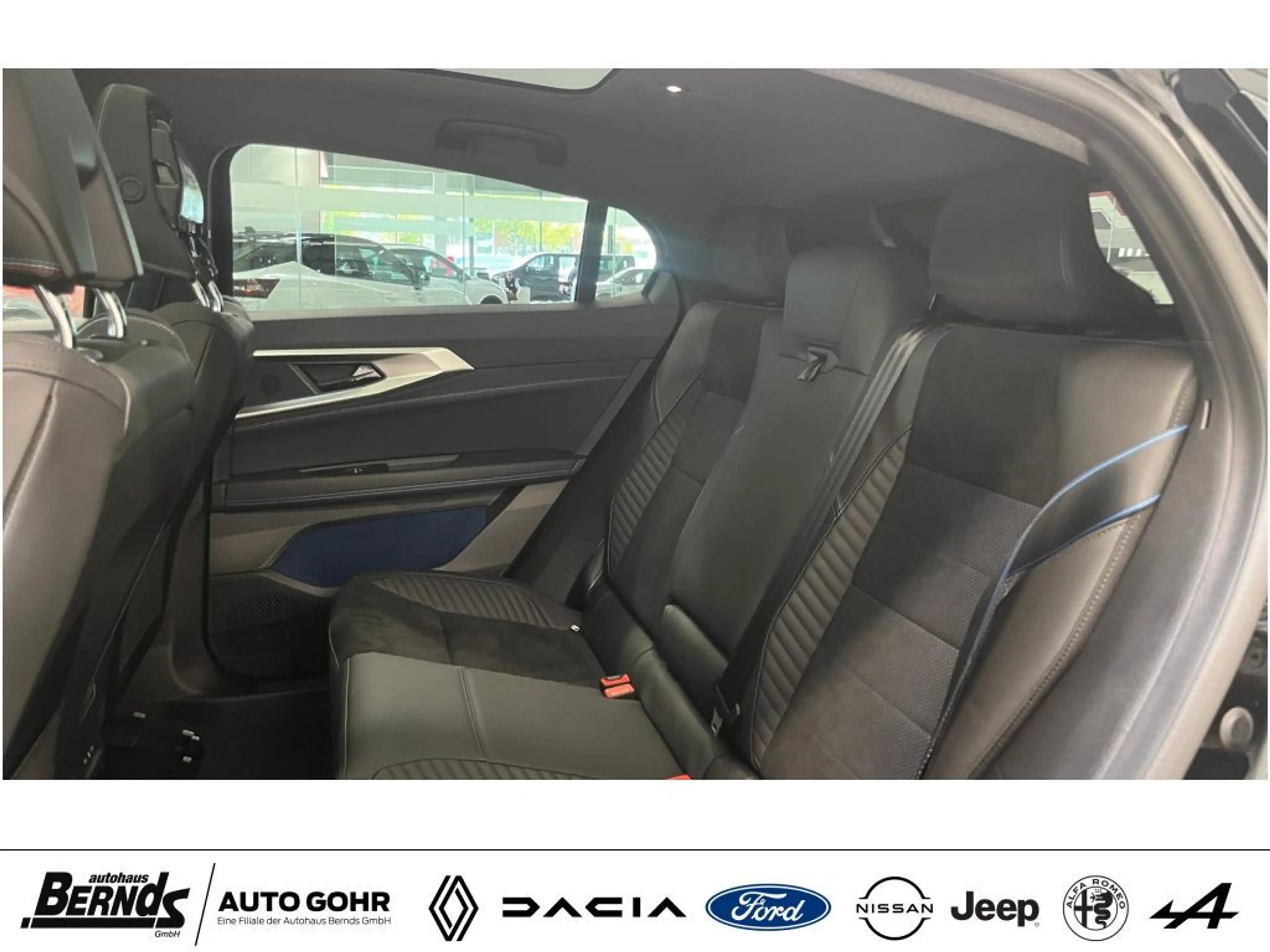Renault Rafale ET Hybrid 300 4x4 Atelier PANO Matrix H&K CarPlay — photo 10