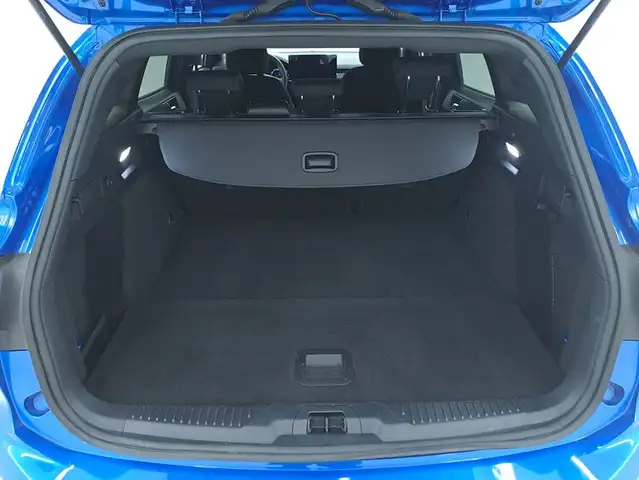 Ford Focus view 14