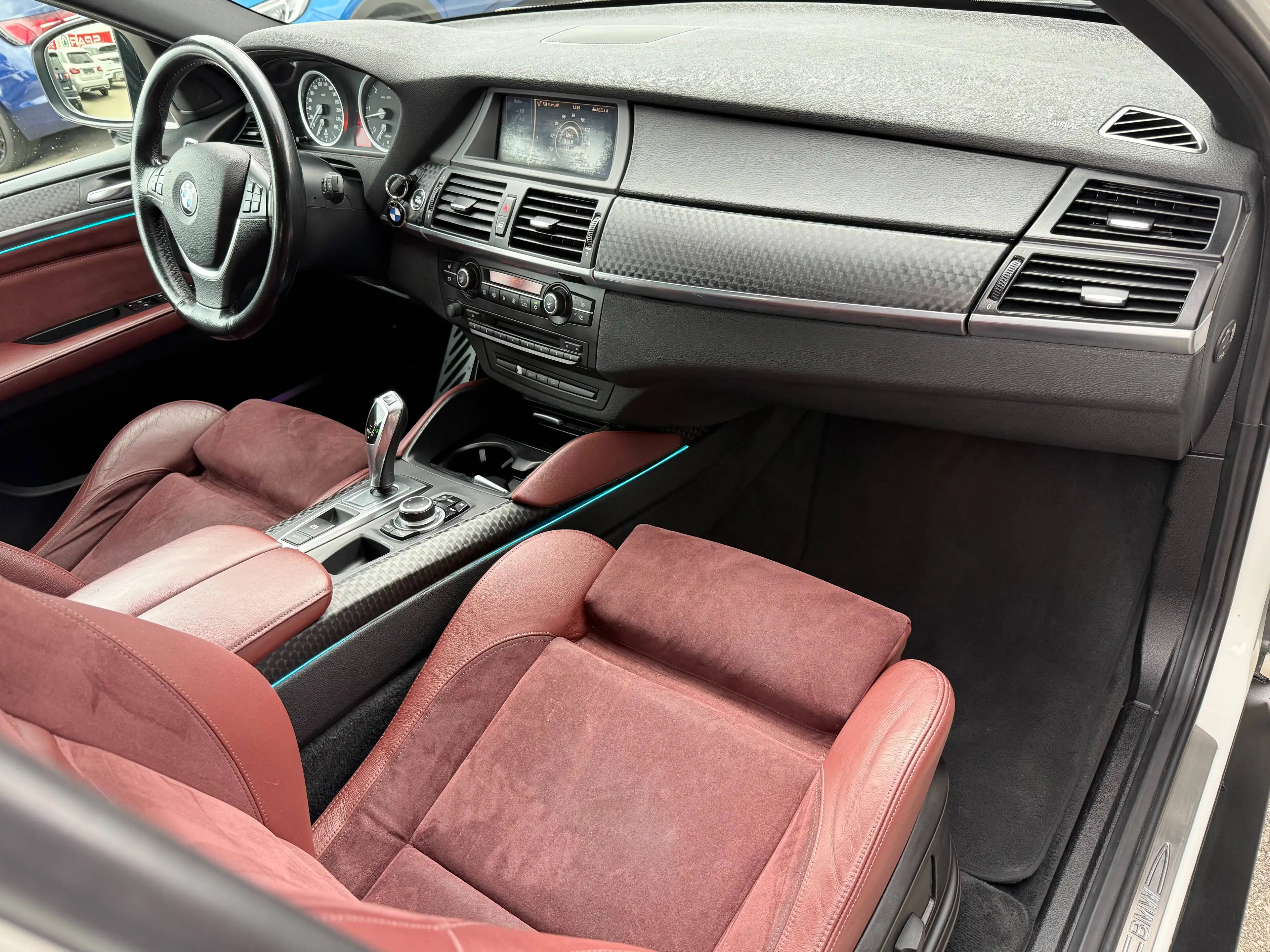 BMW X6 xDrive 40 d Aut. *AHK*Leder*Ambiente*R-Kamera*Navi* — photo 17