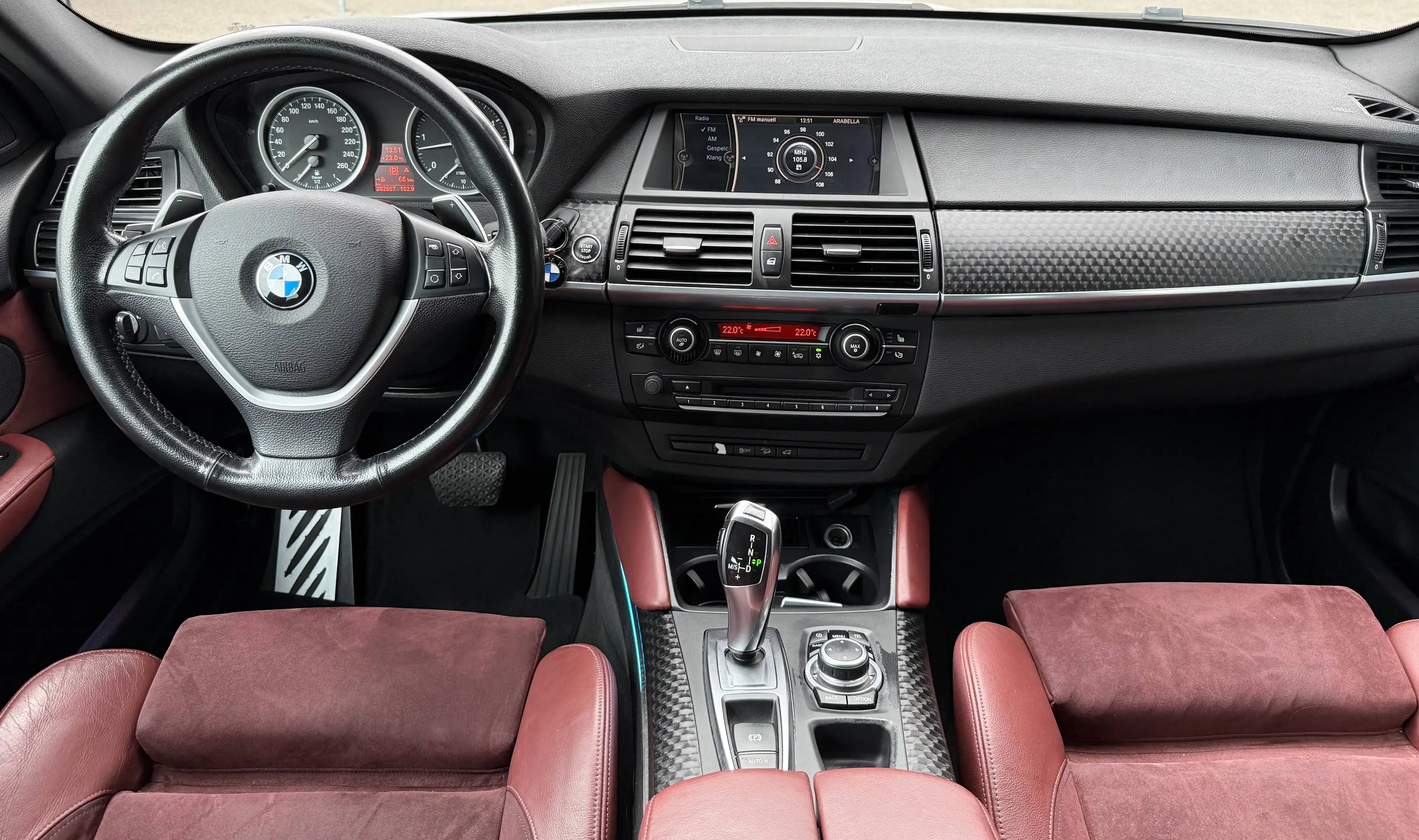 BMW X6 xDrive 40 d Aut. *AHK*Leder*Ambiente*R-Kamera*Navi* — photo 21