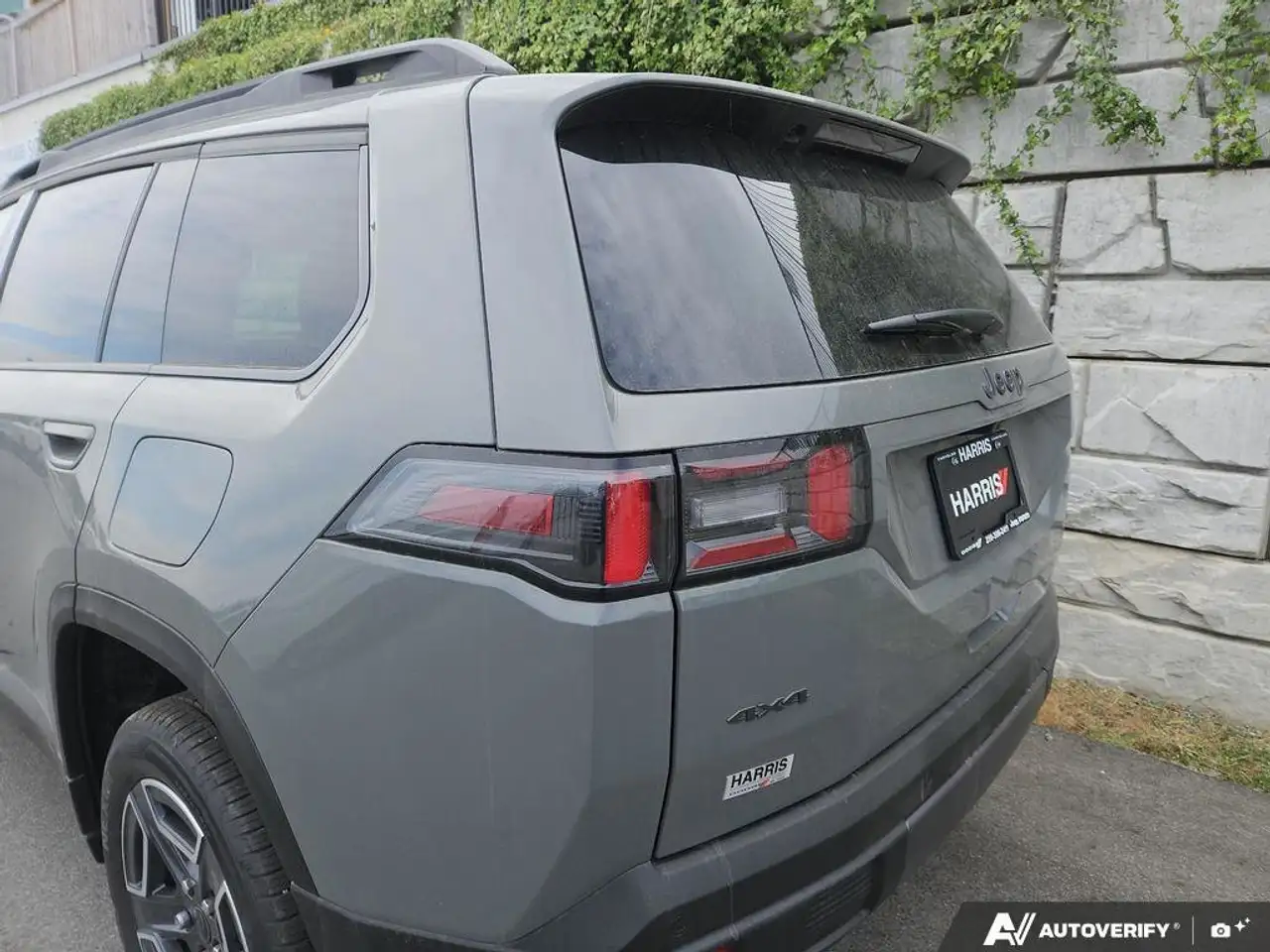 Jeep Cherokee снимка Jeep Cherokee
