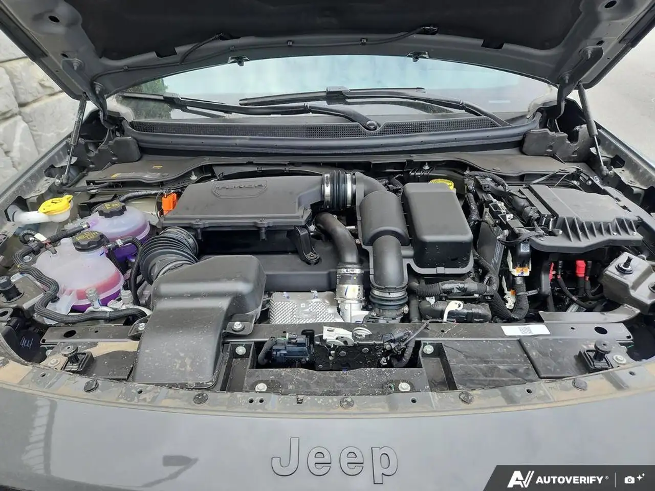 Jeep Cherokee снимка Jeep Cherokee