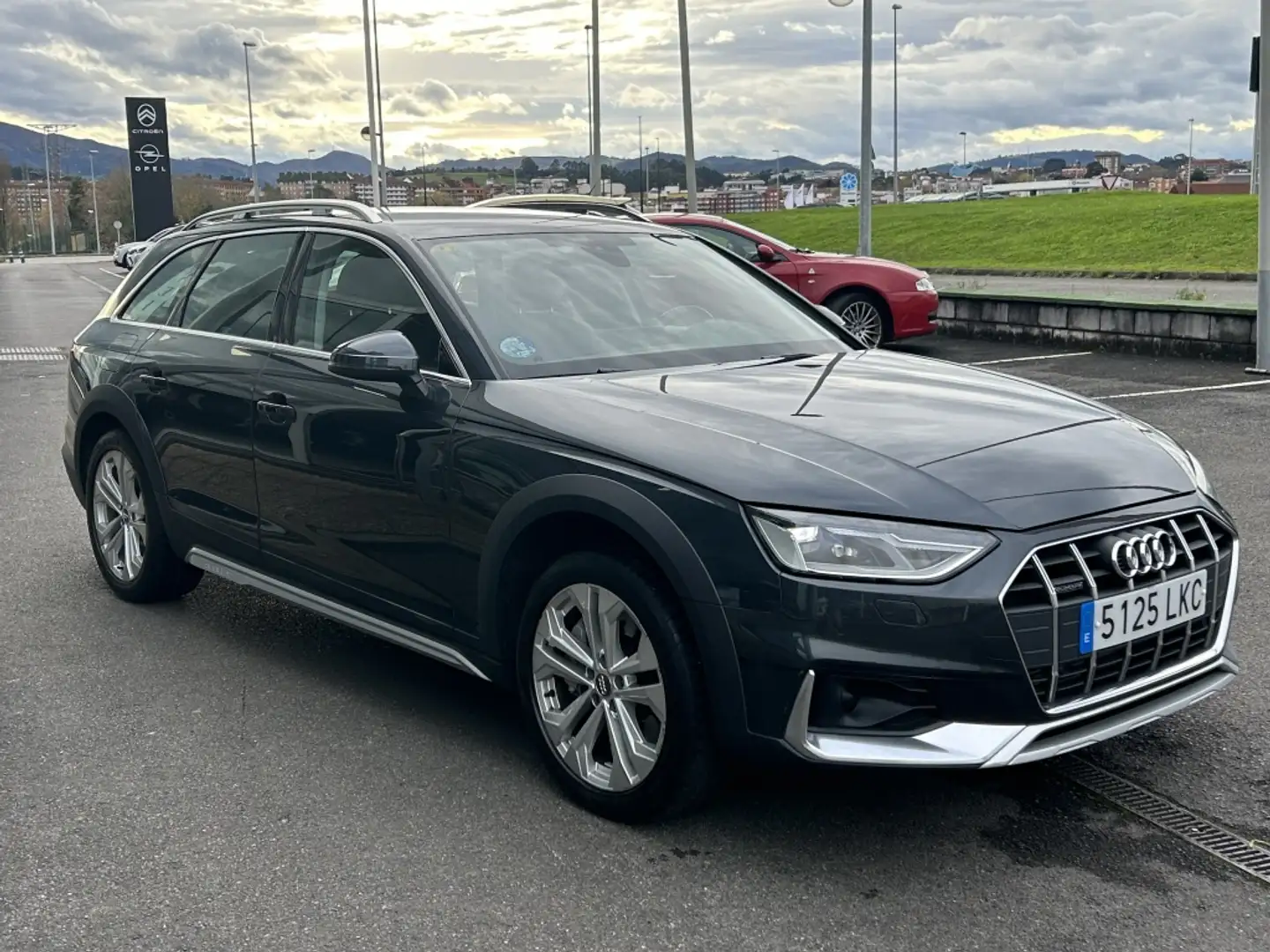 Audi A4 allroad 45 TFSI quattro-ultra S tronic Grau - 2