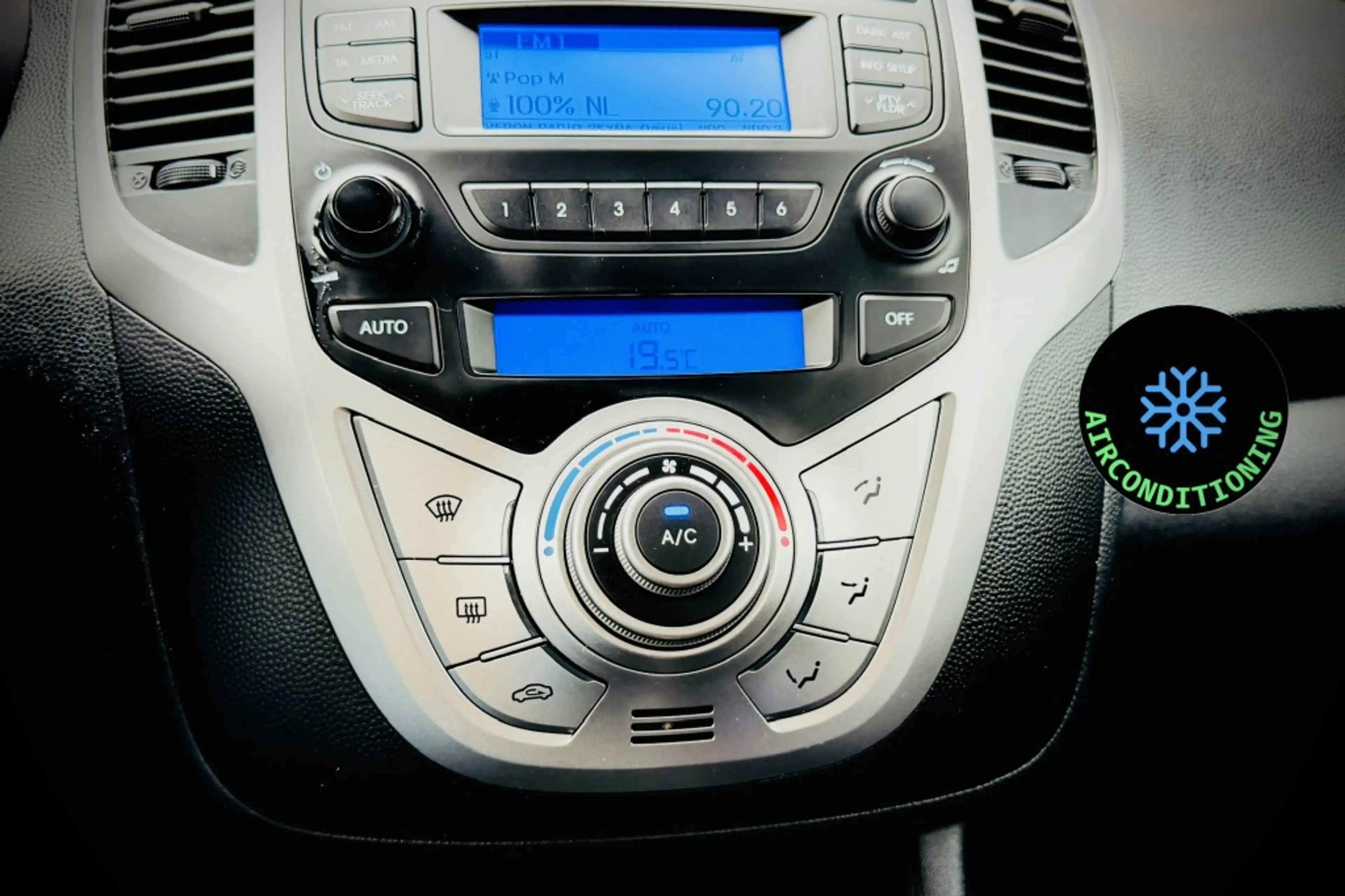 Hyundai iX20 1.6i i-Vision | TREKHAAK | CLIMA | PARKEERSENSOREN — photo 21