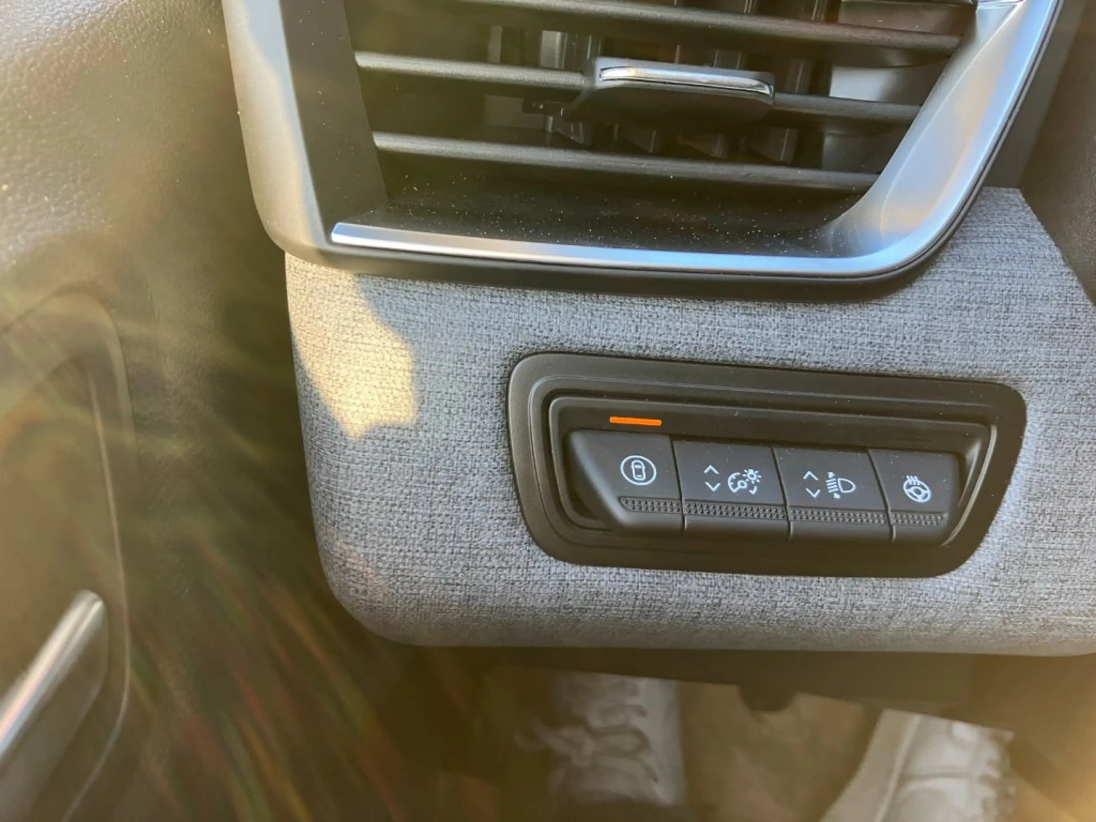 Mitsubishi Colt 1,0 MPI Invite C 25 — photo 12