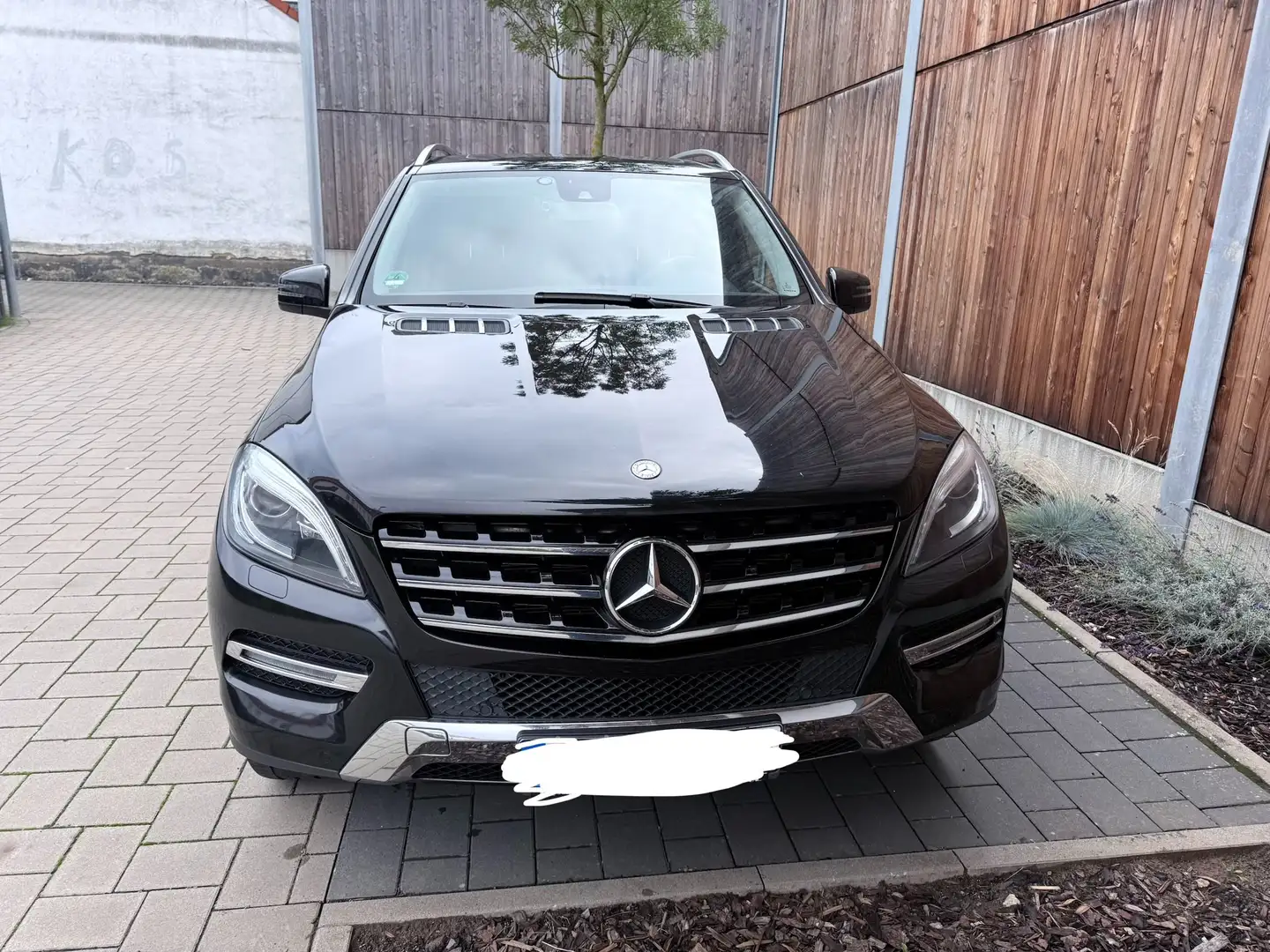 Mercedes-Benz ML 500 ML 500 4MATIC (BlueEFFICIENCY) 7G-TRONIC Schwarz - 1