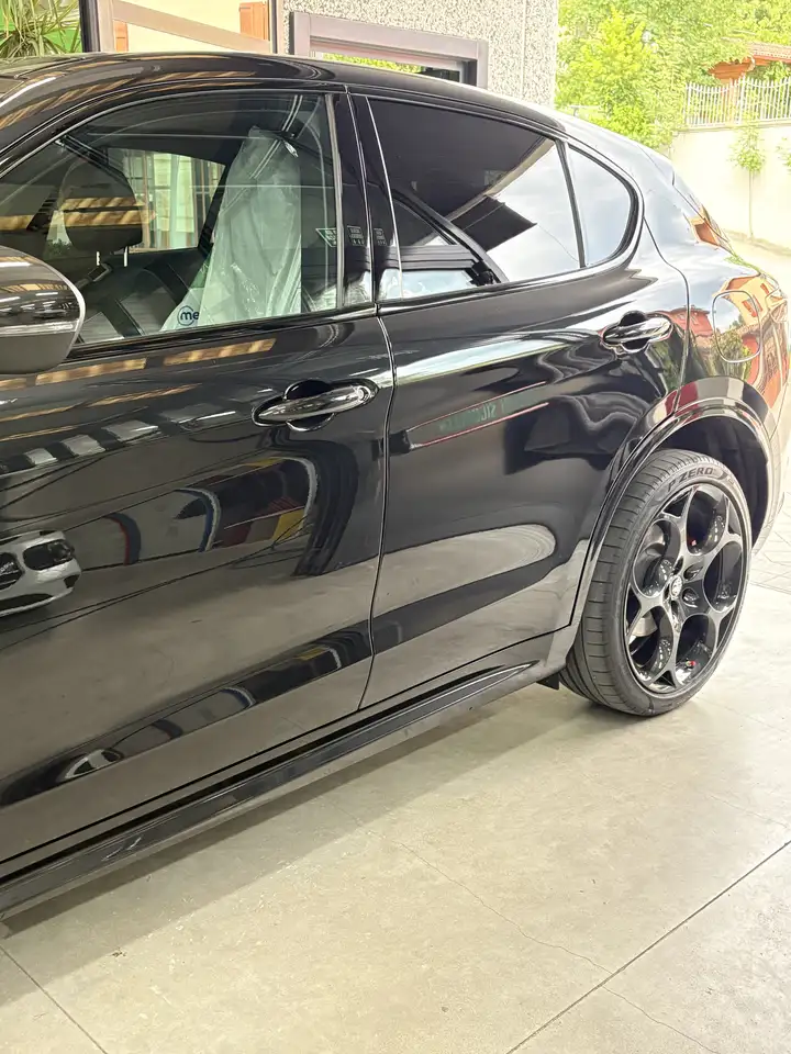 Alfa Romeo Stelvio 2024
