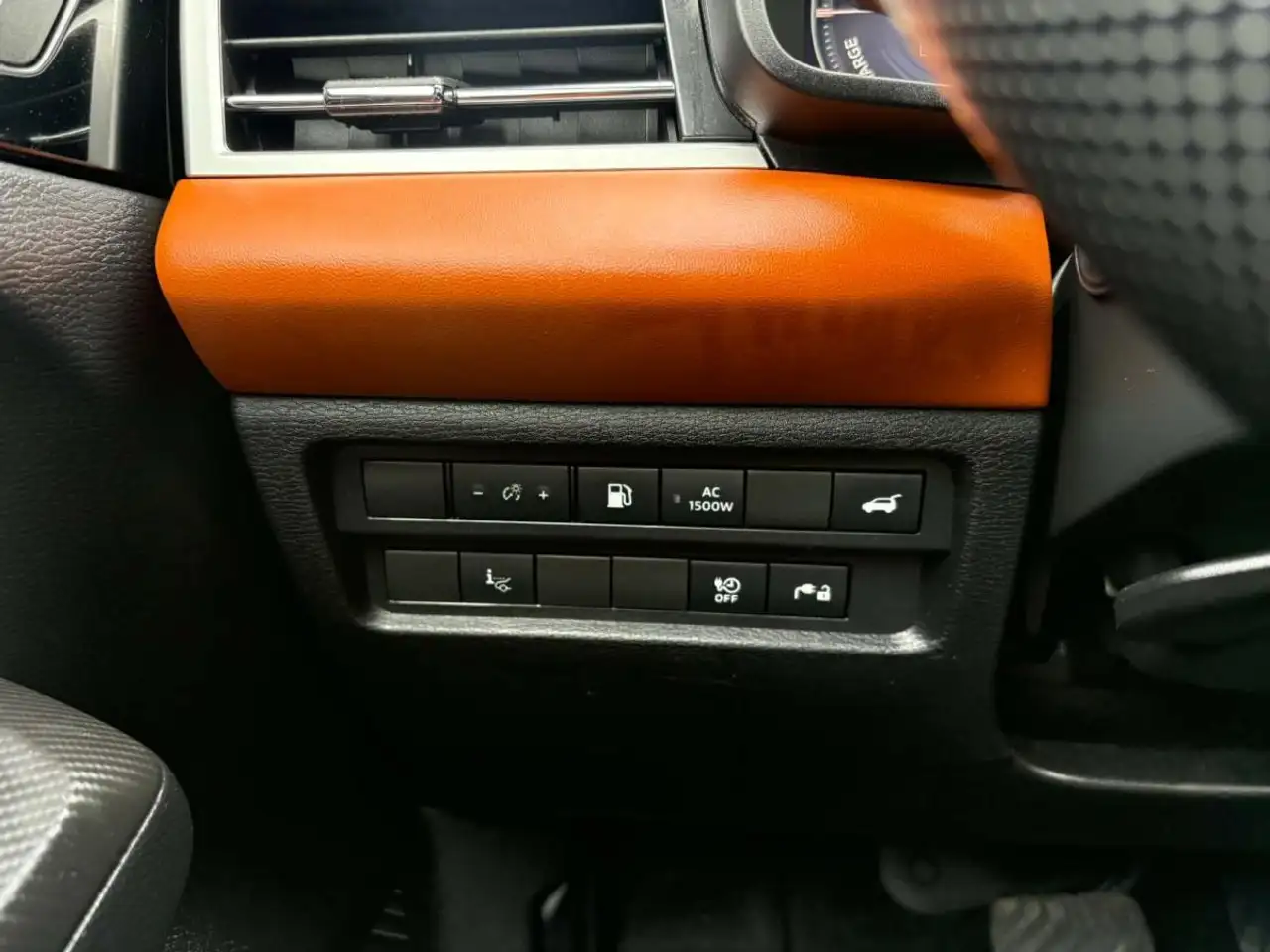 Mitsubishi Outlander снимка Mitsubishi Outlander