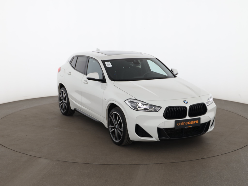 BMW X2 20d sDrive M-Sport Aut LED SKY AHK LEDER NAVI — photo 5