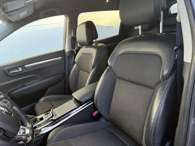Renault Koleos view 9