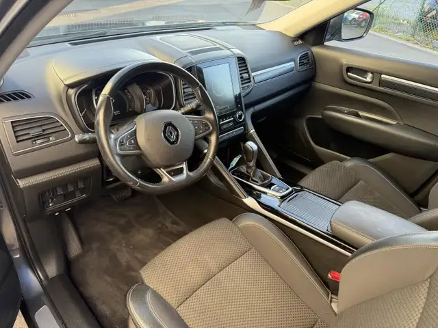Renault Koleos view 10