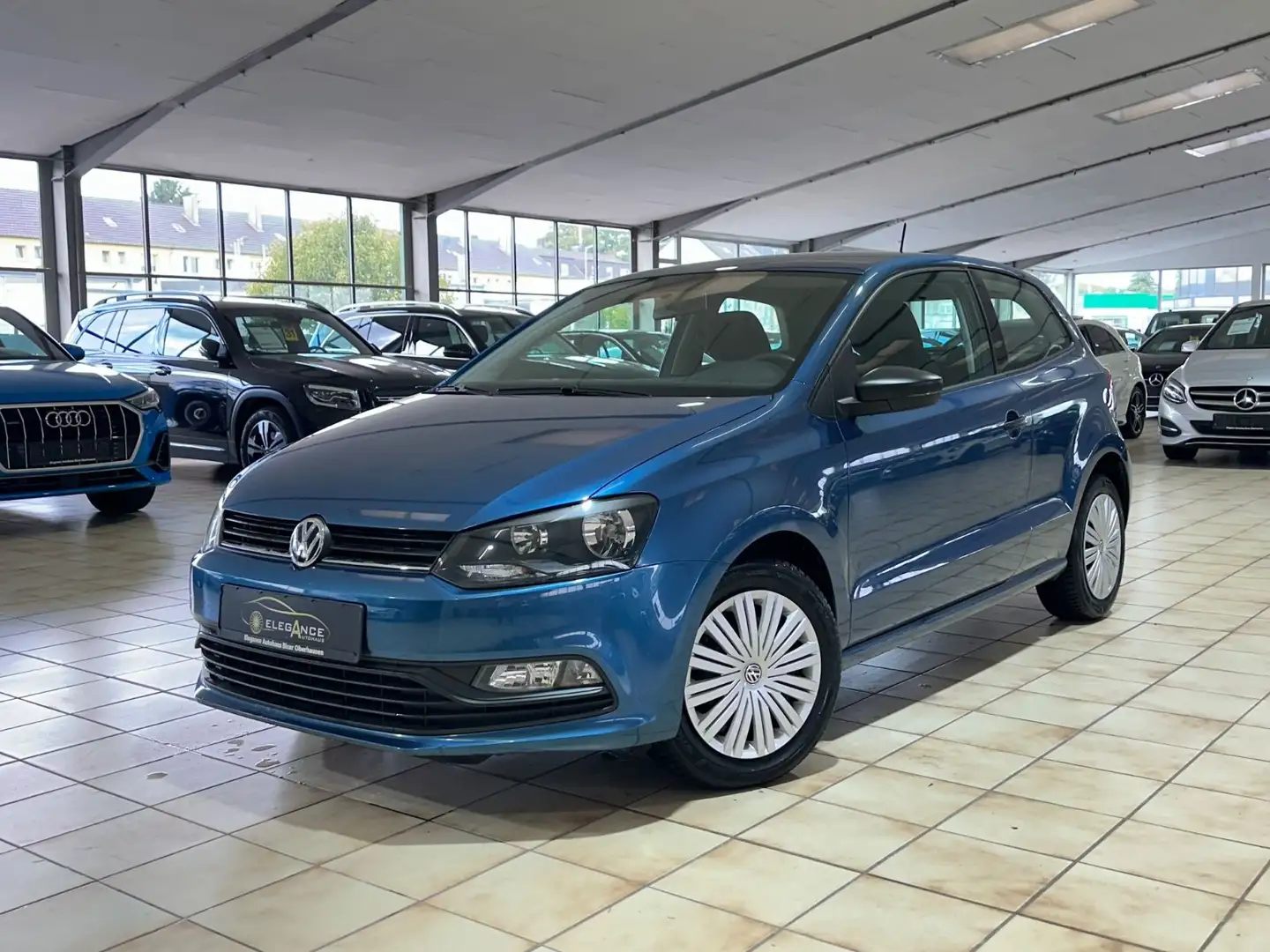 Volkswagen Polo V Trendline*KLIMA*EFH*SERVO*TOP ZUSTAND* Bleu - 1